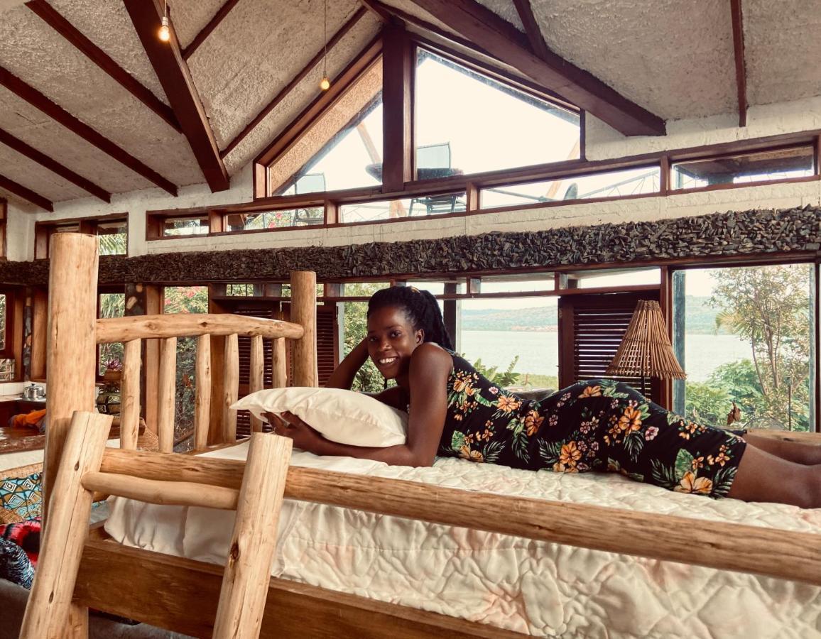 Home Onthe Nile Dorm Jinja Zewnętrze zdjęcie