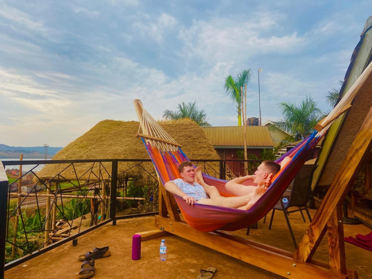 Home Onthe Nile Dorm Jinja Zewnętrze zdjęcie